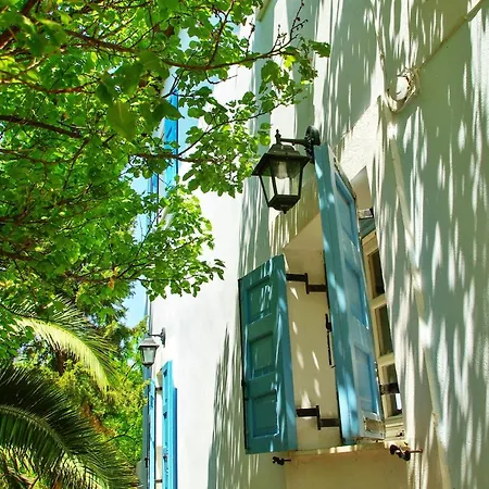 2 Bedrooms House At 400 M Away From The Beach With Sea View Enclosed Garden And Wifi Tatil Evi