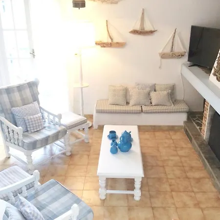 Feriehus 2 Bedrooms House At 400 M Away From The Beach With Sea View Enclosed Garden And Wifi *